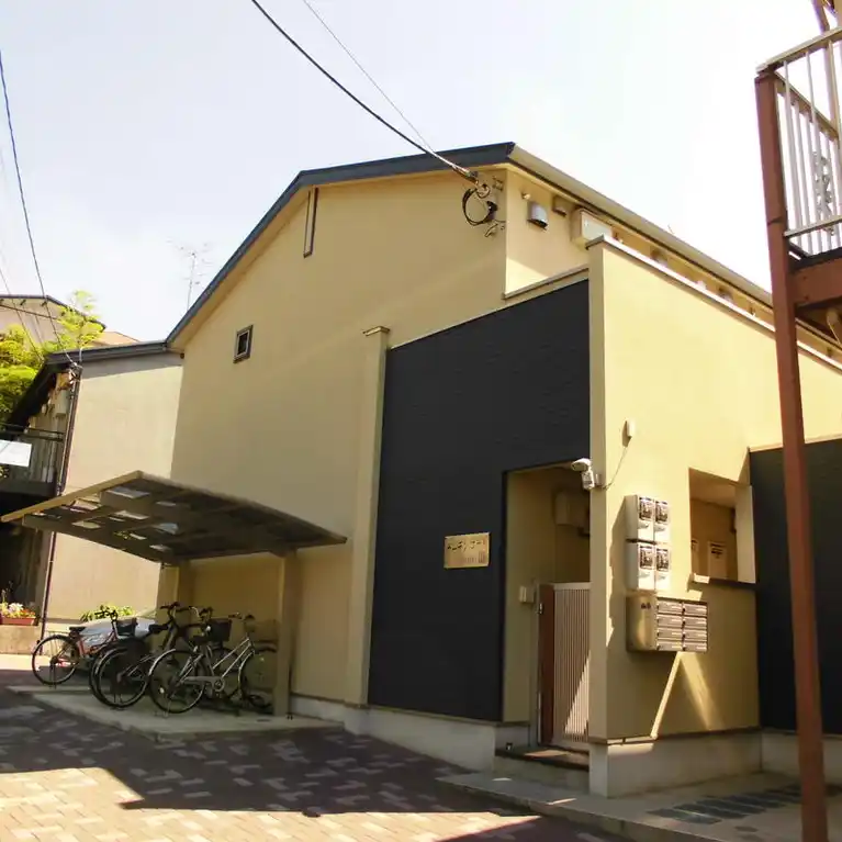 ガーデンコート仲宿 III 外観
